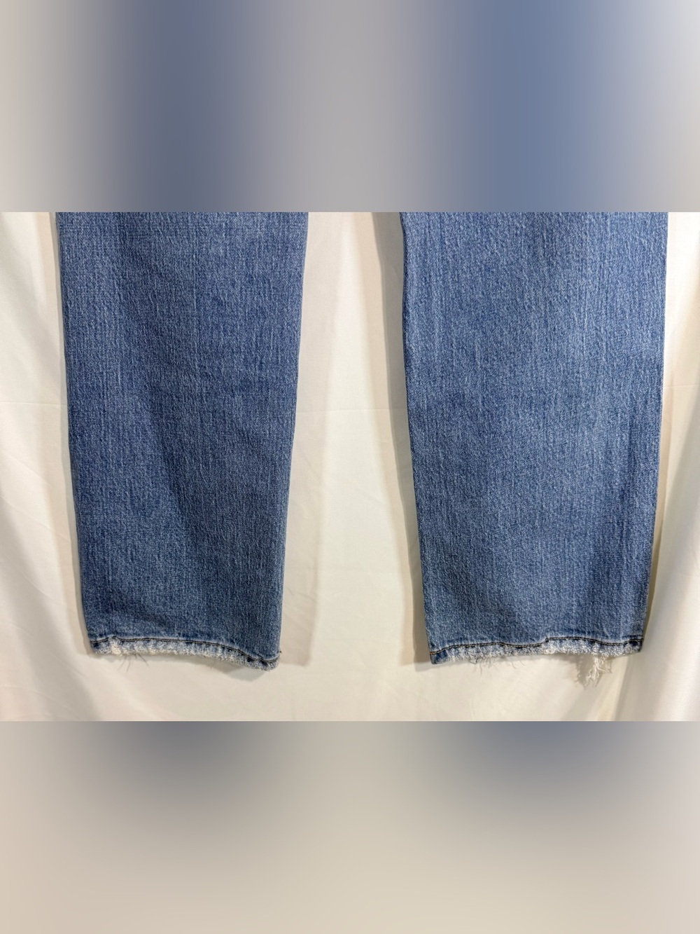 KanCan “Thalia” Mid Rise Distressed Straight Leg Jeans Size 5 - Picture 12 of 16